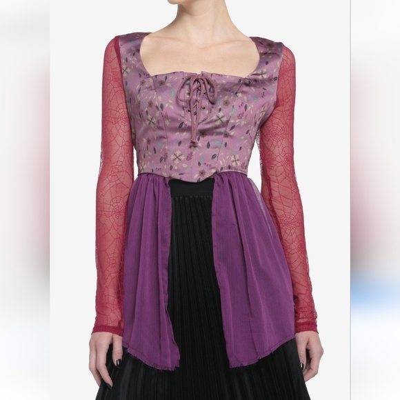 NWT Hot Topic Disney Hocus Pocus Sarah Peplum Top Spider Web Sleeves Size XL - Picture 1 of 10
